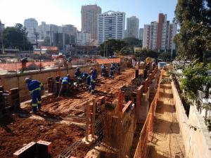 Obras da estação AACD Servidor da Linha 5 - Lilás em junho de 2016. Foto: Metrô-SP