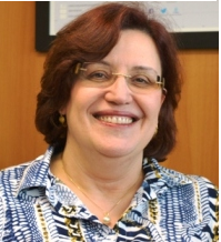 Engenheira e professora Monica Porto